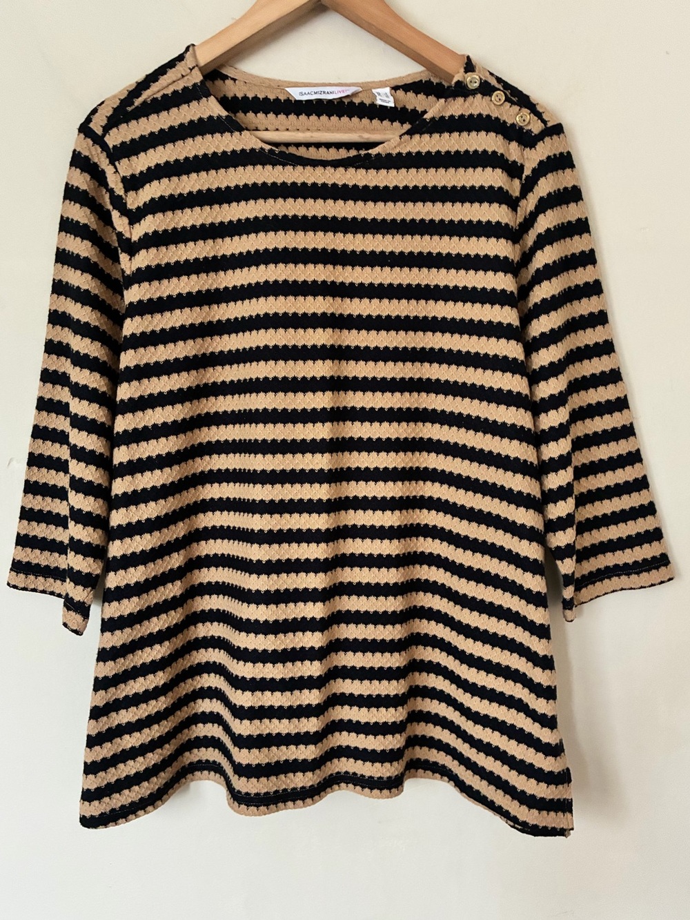 Isaac Mizrahi Live Tan Navy Striped Button Shoulder Knit Top L Minimalist